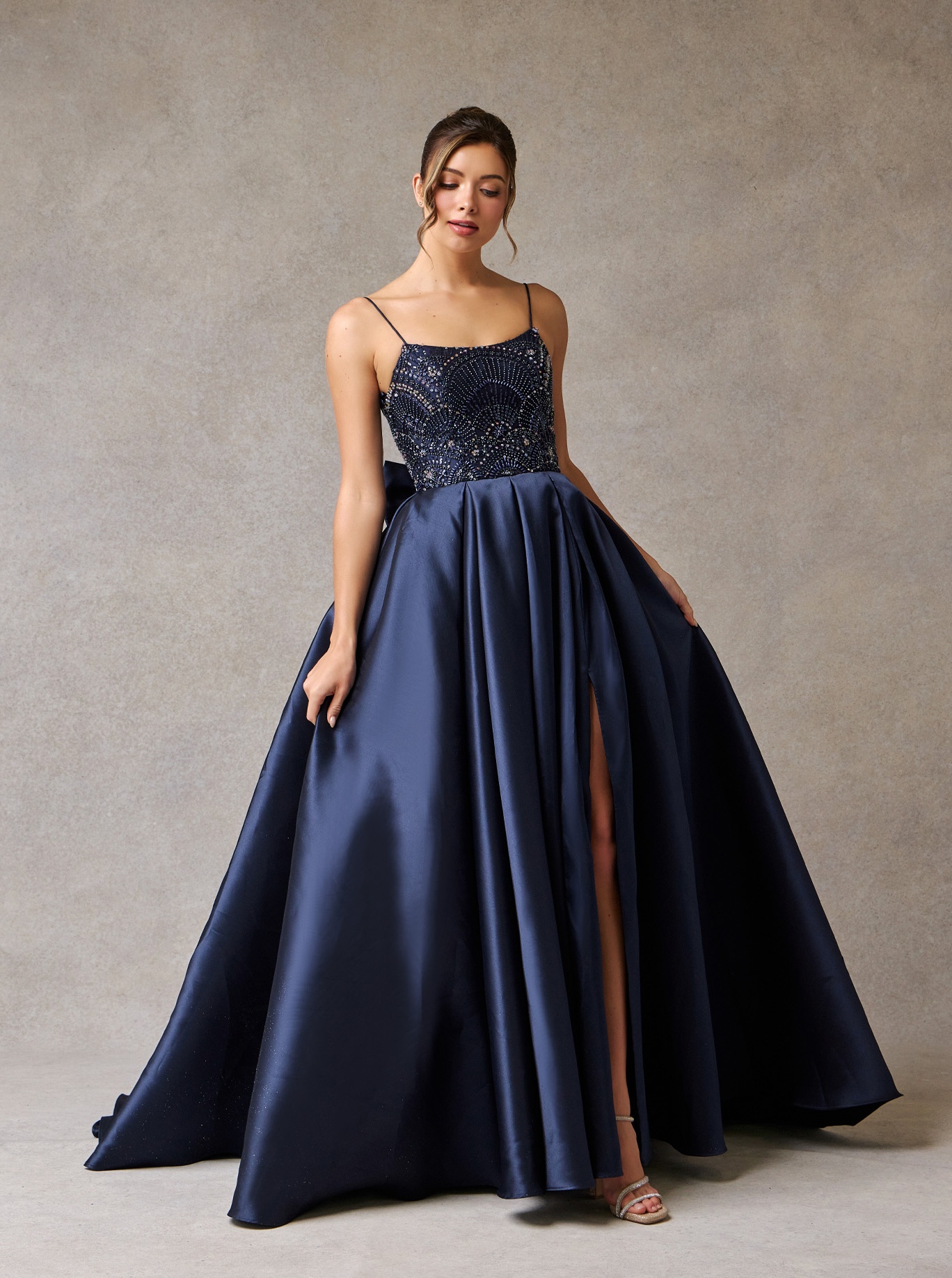 Vestido de fiesta azul marino — Blossom Caracas